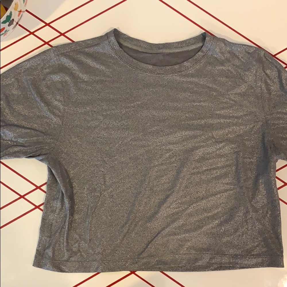 Lululemon x Soulcycle to the beat tee